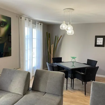 Maison Chaleureuse, Quartier Pavillonnaire Holiday home