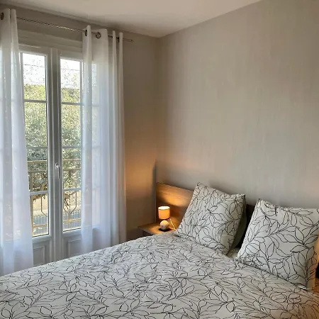 Maison Chaleureuse, Quartier Pavillonnaire *